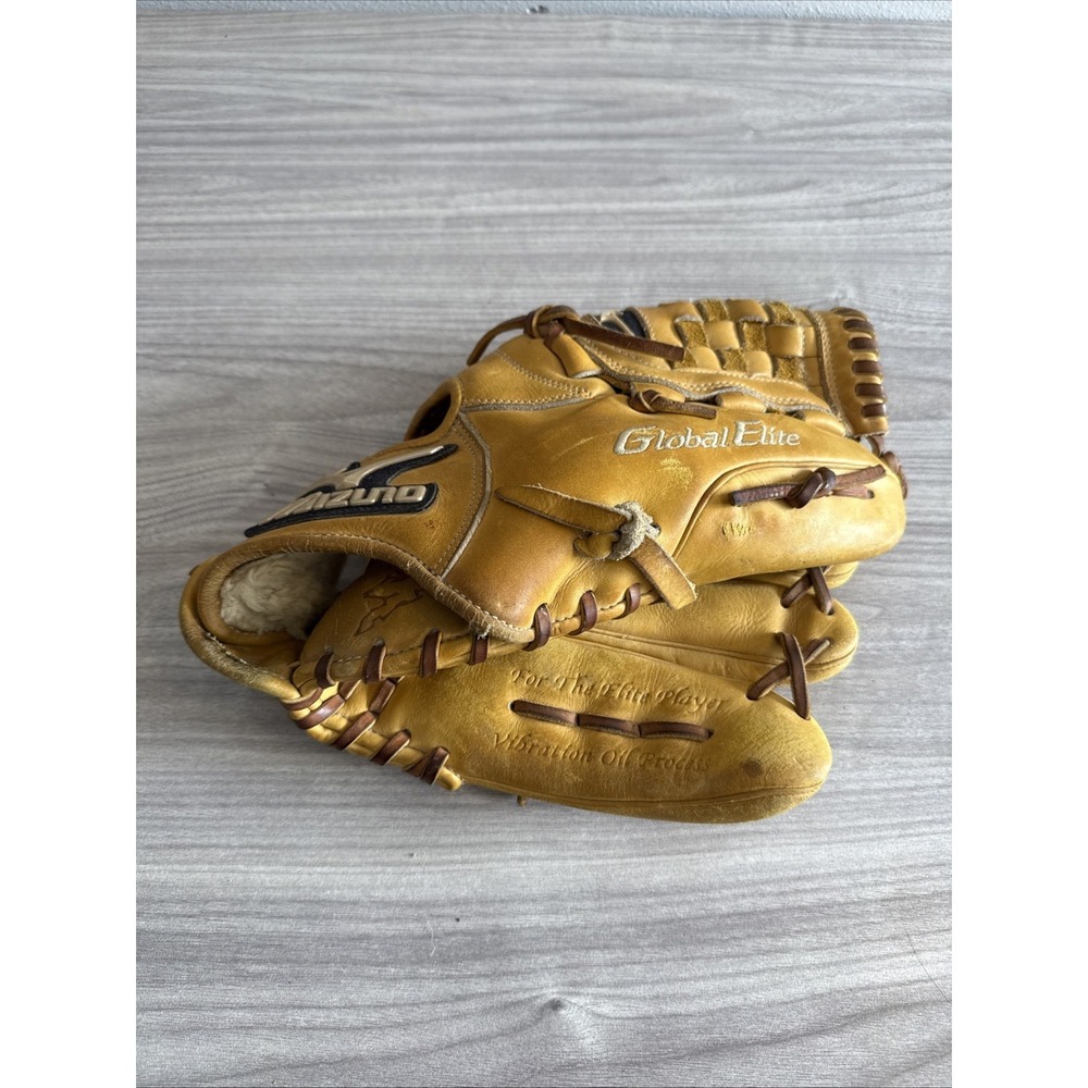 Mizuno Global Elite VOP Series GGE1V Pitcher/Infield Baseball Glove 12 Inch RHT